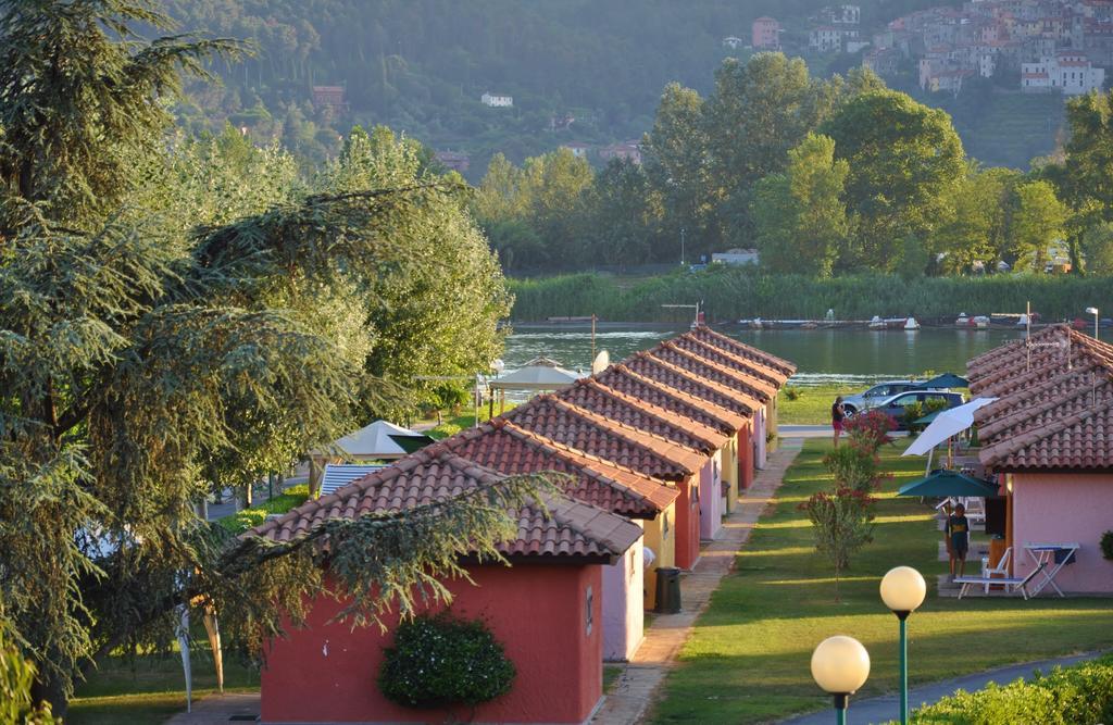 Hotel Iron Gate Marina3B Sarzana Habitación foto
